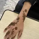 نقاشة ام ياسمين حناء للمناسبات نقش