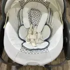 كرسي أطفال هزاز