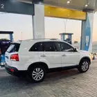 سلام عليكم عندي جيب سيرنتو سيارة
