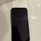 --- iPhone 12 64GB   نظيف ومستخدم بعناية  بطارية 77   مع كف