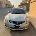 نيسان التيما