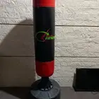 كيس ملاكمه مع قاعده الخاصه فيه