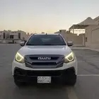 للبيع ايسوزو ام يو اكس 2019