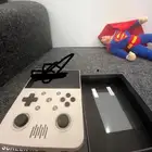 جهاز الألعاب قديمه