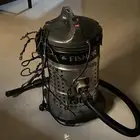 مكنسة كهربائية