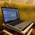 للبيع لابتوب نظيف جدا استعمال خفيف