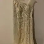 فستان مستعمل للبيع ينبع