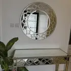 طاوله مدخل مع المرايه