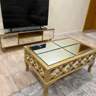 طاولة تلفزيون وطاولة قهوه للبيع