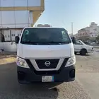 نيسان اورفان بضاعه 2021. للبيع قير عادي ديزل