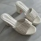 كعب أبيض