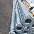 أعمدة وإنارة
