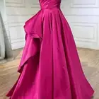 فستان جديد غير مستعمل ابدا