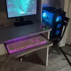 بي سي للبيع