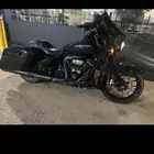 2018 Harley-Davidson Street Glide هارلي ستريت قلايد بلاك