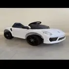 سيارة بورش ميني