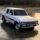 هايلكس 82