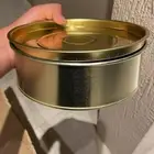 علب تنك تمر فارغه