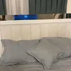 سرير للبيع