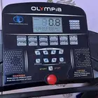 سير رياضي كهربائي مناسب للنساء والرجال والاطفال