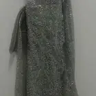 السلام عليكم هذا الفستان تم شراءه ب1000 ريال وارغب في البيع