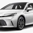 تويوتا كامري E ابيض 2025