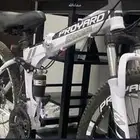 سيكل رياضي 26 شاريه من شهر البيع مستعجل 500 مستعجل