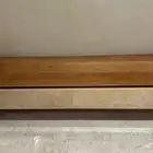 طاولة تلفزيون