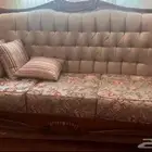 للبيع كنب كامل ونظيف