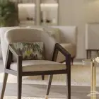 تشكليه كبيره من الكراسي