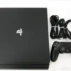 للبيع سوني 4برو 1TB