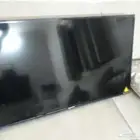 شاشه 42 بوصه عاديه سكاي وورث استعمال شهور وجديده معها ريموت