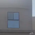 ابواب المنيوم شبابيك المنيوم واجهات المنيوم باب المنيوم شباك