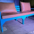كراسي للبيع مع طاولات