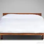 سرير جديد غير مستخدم