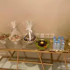 طاولة بوفيه او تلفاز