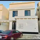 أدوار وشقة للبيع حي الجنادرية