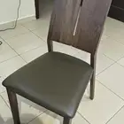 طاولة طعام مع ست كراسي