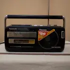 للبيع مسجل وراديو باناسونيك