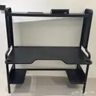 طاولة من ايكيا