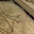 لوحة وطقم طاولات