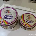 علب حلويات ماكنت وش قديمه.