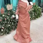 فساتين للبيع سعر الشراء 1000 والبيع 300