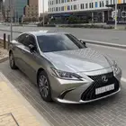 لكزس Es300h - 2022