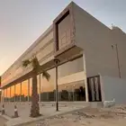 مكاتب ومحلات تجاريه للإيجار