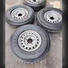 مطلوب كفرات دنلوب ربع او شاص تاريخ 24 25 وجنوط هلل اصلي