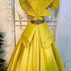 فستان للبيع جديد