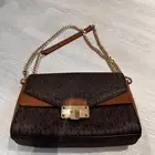 شنطة مايكل كورس