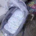 سرير نوم للطفل وهزازين واحد كهربائي و واحد لا