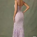 فستان للبيع لم يلبس بكامل ملحقاته